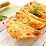 Chebureks с месо: 10 рецепти, как да се направи сочни и хрупкави до...